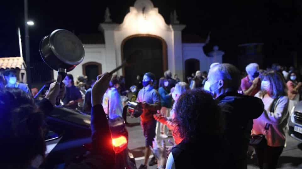 Cacelorazos en Capital tras los anuncios de Alberto Fernández