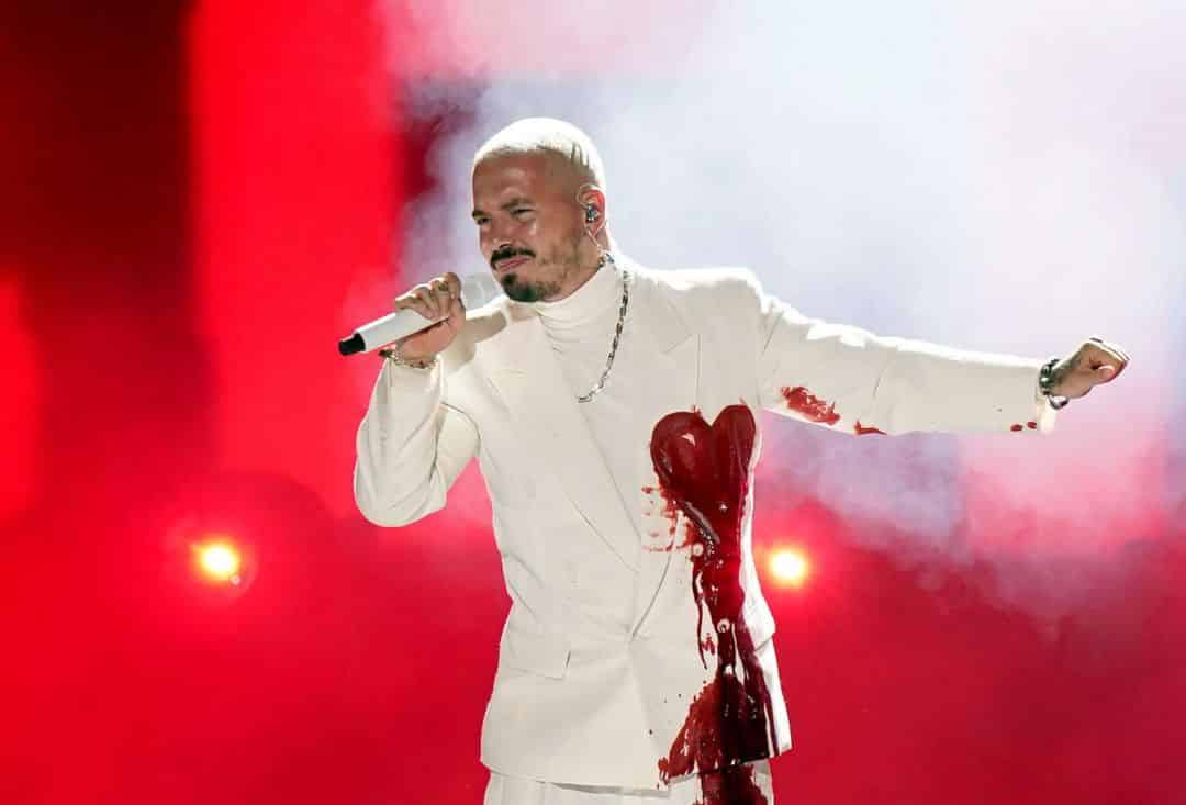 J Balvin expresó su angustia por la crisis en Colombia y pidió parar la “guerra civil”