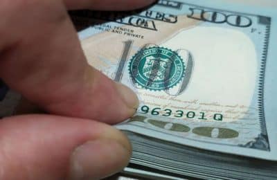 El dólar blue sube 50 centavos y alcanza un nuevo récord: $219,50