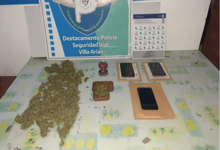 Tres detenidos por venta de drogas