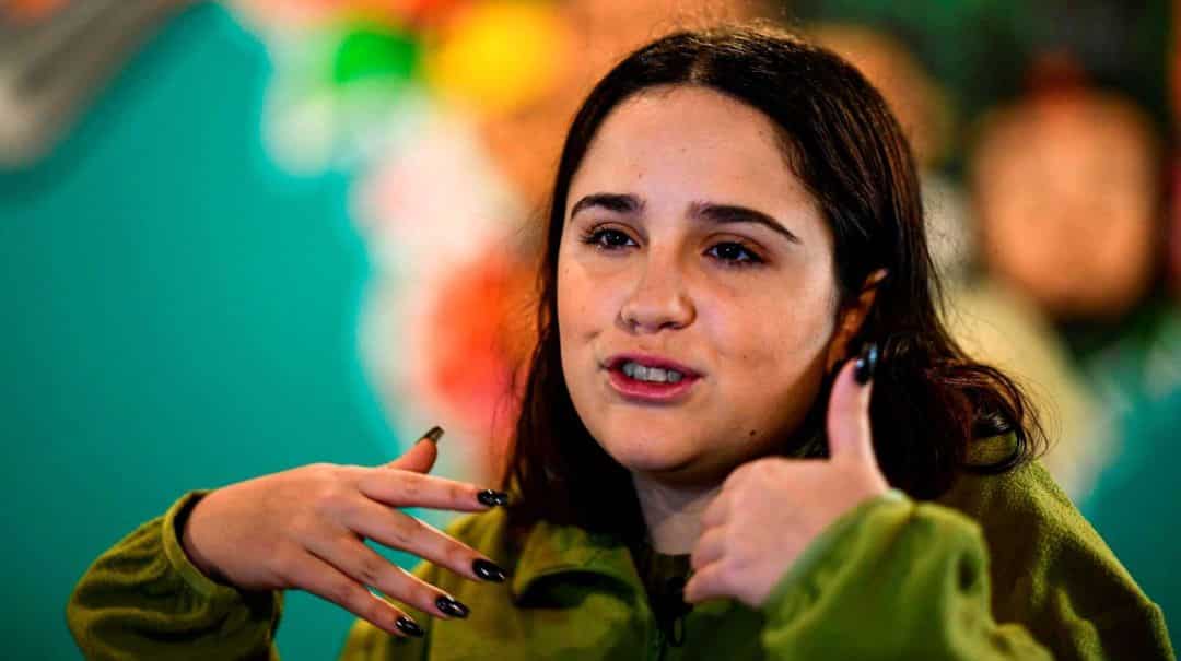 Se vacunó Ofelia Fernández: “Soy asmática y me siento un poco más cerca del fin del caos”