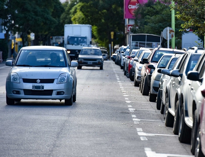 Cómo funciona la nueva app para estacionar que genera dudas