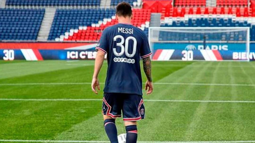 Por qué Lionel Messi utilizará la camiseta número 30 y cuál fue su respuesta al ofrecimiento de Neymar