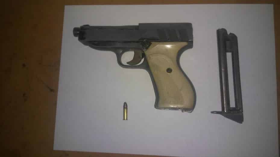 Detenido por amenazar con un arma a las amigas de su ex pareja
