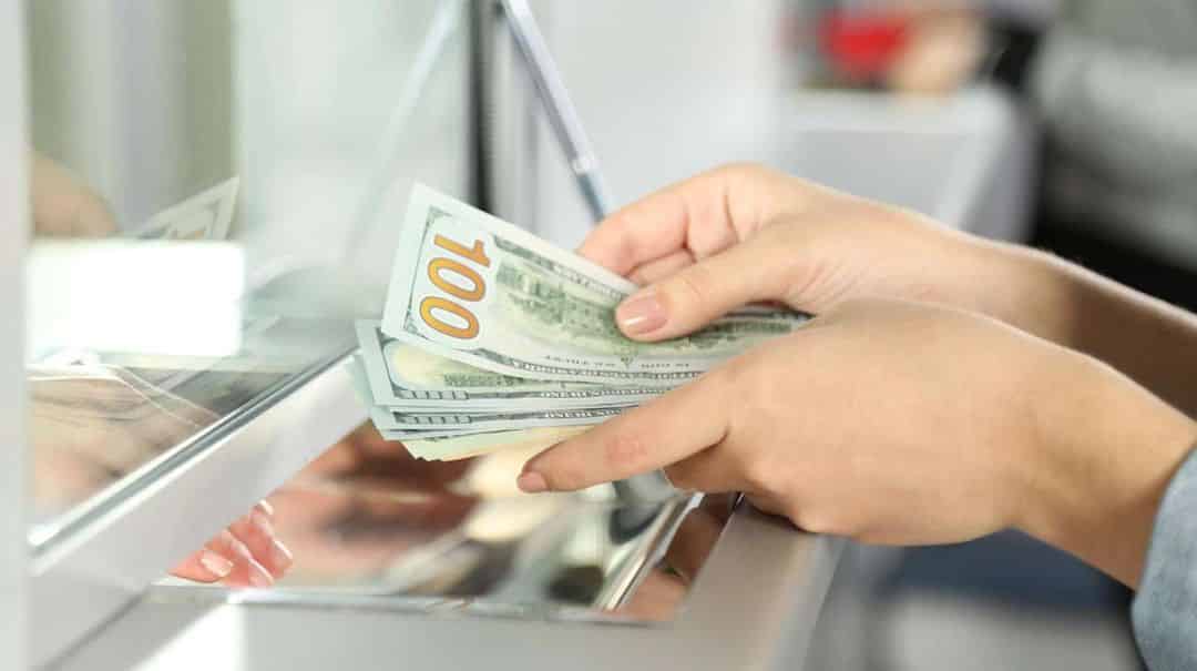 El dólar imparable: el blue superó los $1000 en Bahía Blanca
