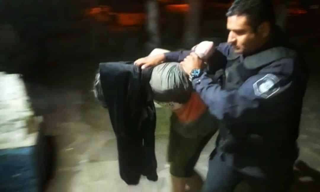 Detuvieron a un hombre que vendía drogas mientras cumplía arresto domiciliario