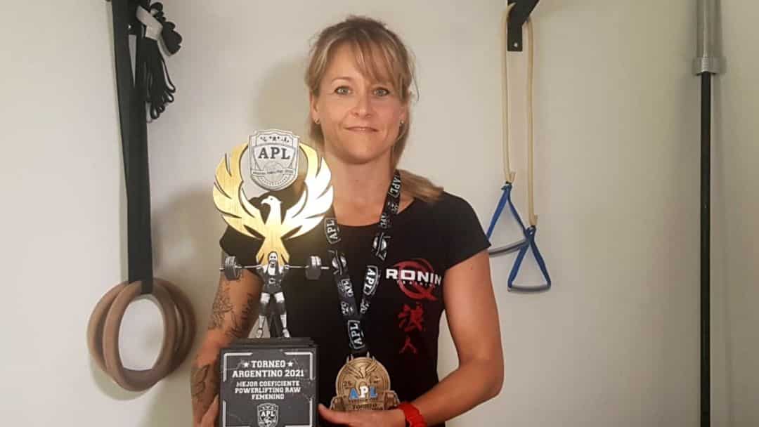 Una bahiense campeona nacional de powerlifting