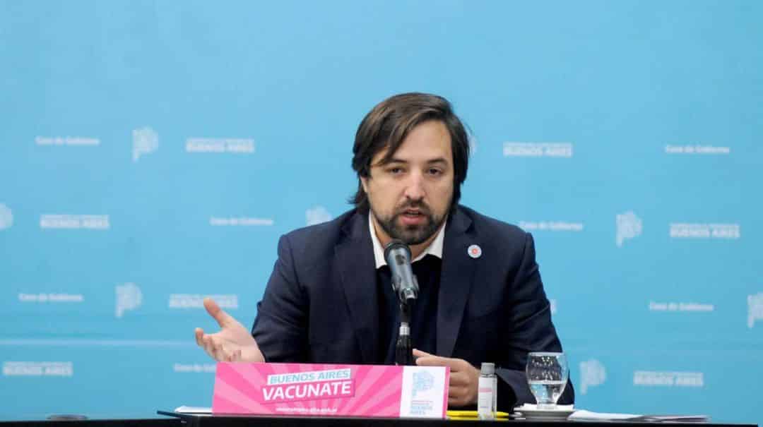 La provincia de Buenos Aires analiza reforzar las restricciones con pase sanitario a todos los espacios cerrados