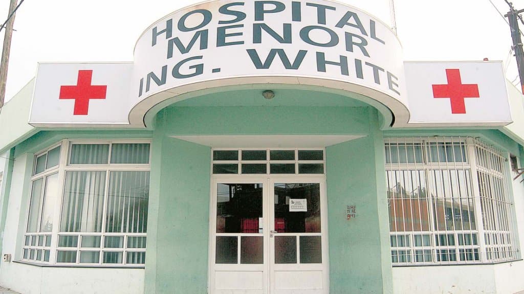 Denuncian al Hospitalito de White por la muerte de su mamá