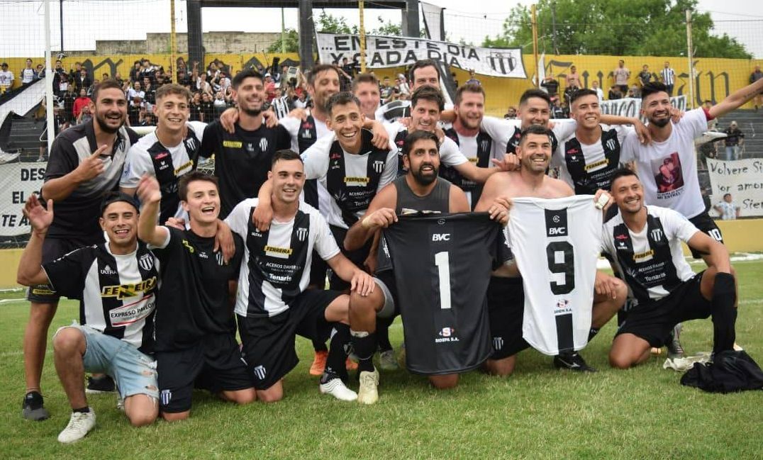 ¡Liniers campeón!