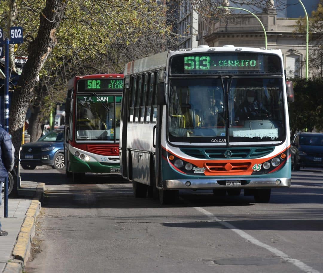 Vuelve a implementarse el boleto estudiantil universitario en la provincia de Buenos Aires