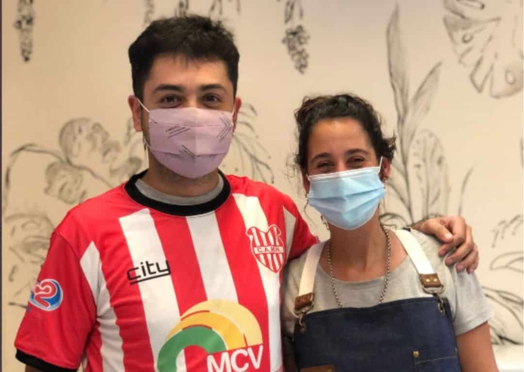 La odisea de un turista mendocino para conseguir la camiseta del Club Atlético Monte Hermoso