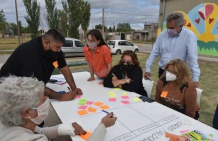 Gabinete en los barrios: el intendente encabezó la reunión en Vista Alegre