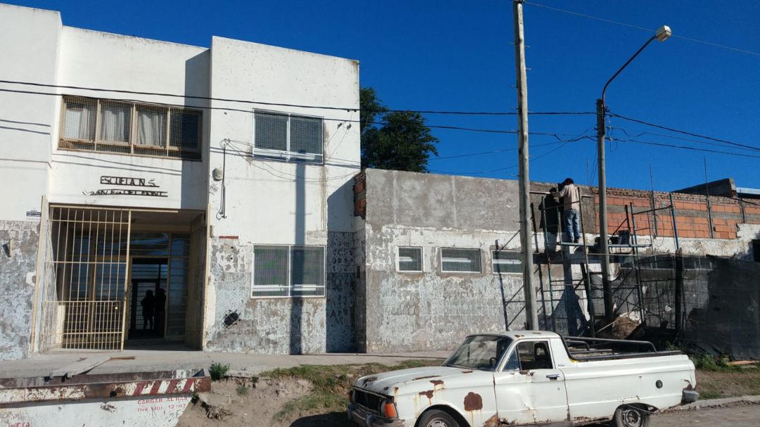 Por un monto superior a los 25 millones, se realizan reformas en Escuela Nº52