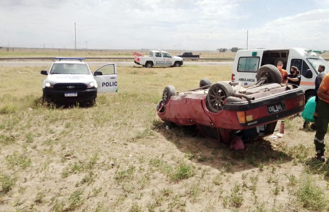 Un vuelco en ruta 3 que terminó con heridos hospitalizados