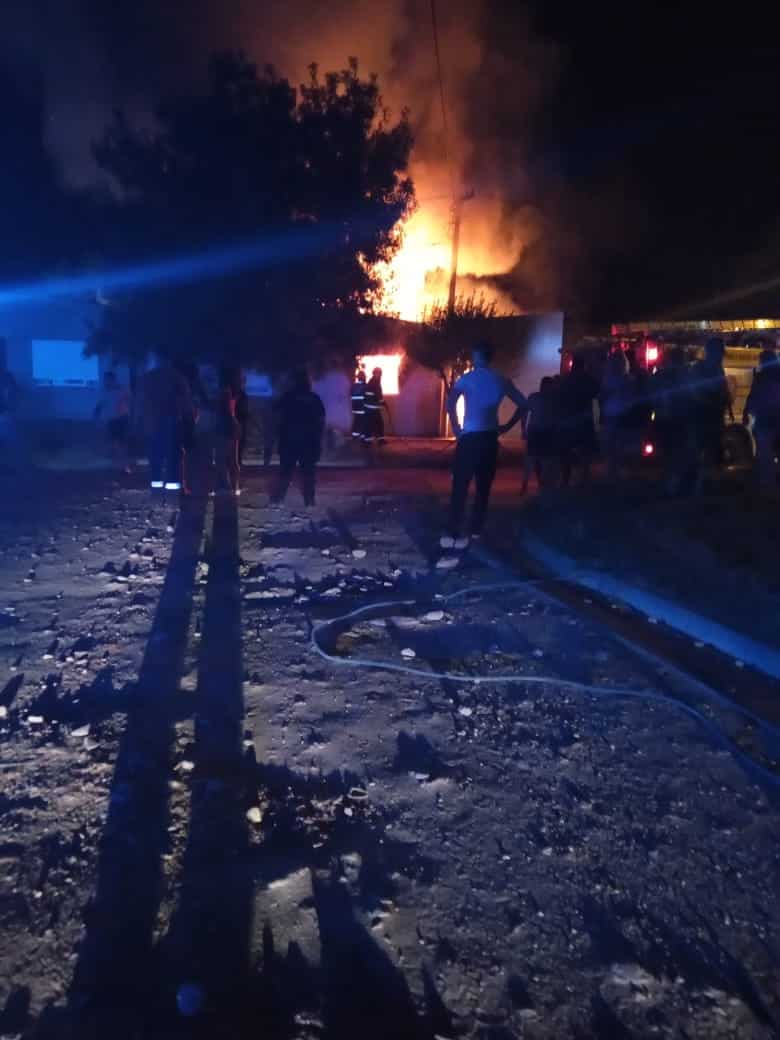 Se investigan las causas de un incendio que generó pérdidas importantes en una vivienda