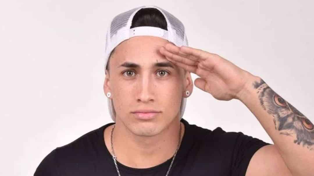 Yao Cabrera se cayó de un tercer piso y está en terapia intensiva