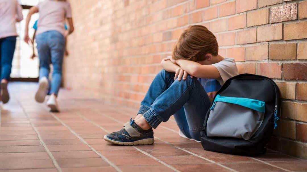 “Fue a matarlo”: un adolescente de 15 años atacó a un compañero a patadas y lo dejó inconsciente