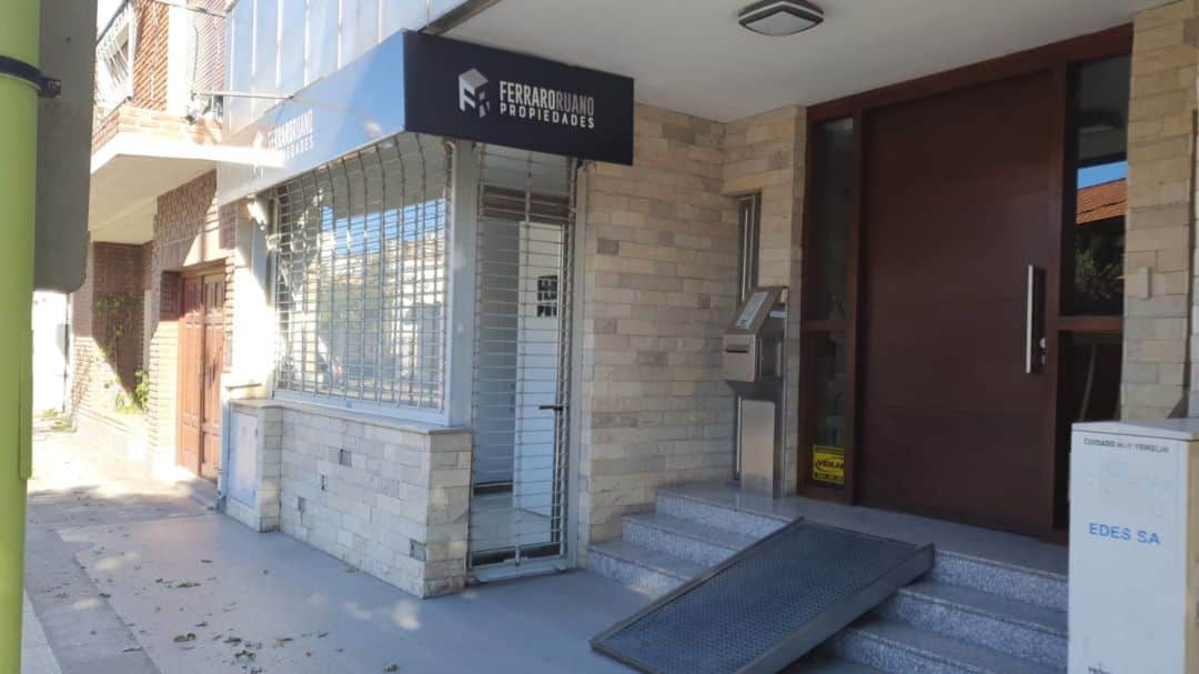 Millonario robo a una inmobiliaria