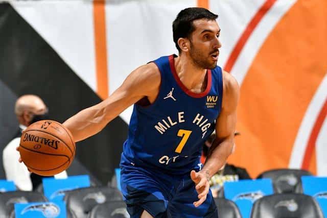 NBA: Ganó Denver con participación de Campazzo
