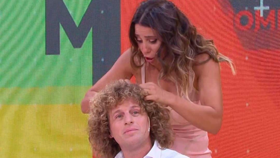 Cinthia Fernández le buscó los piojos en vivo a Rulo Schijman: “¡Te juro que encontré uno!”