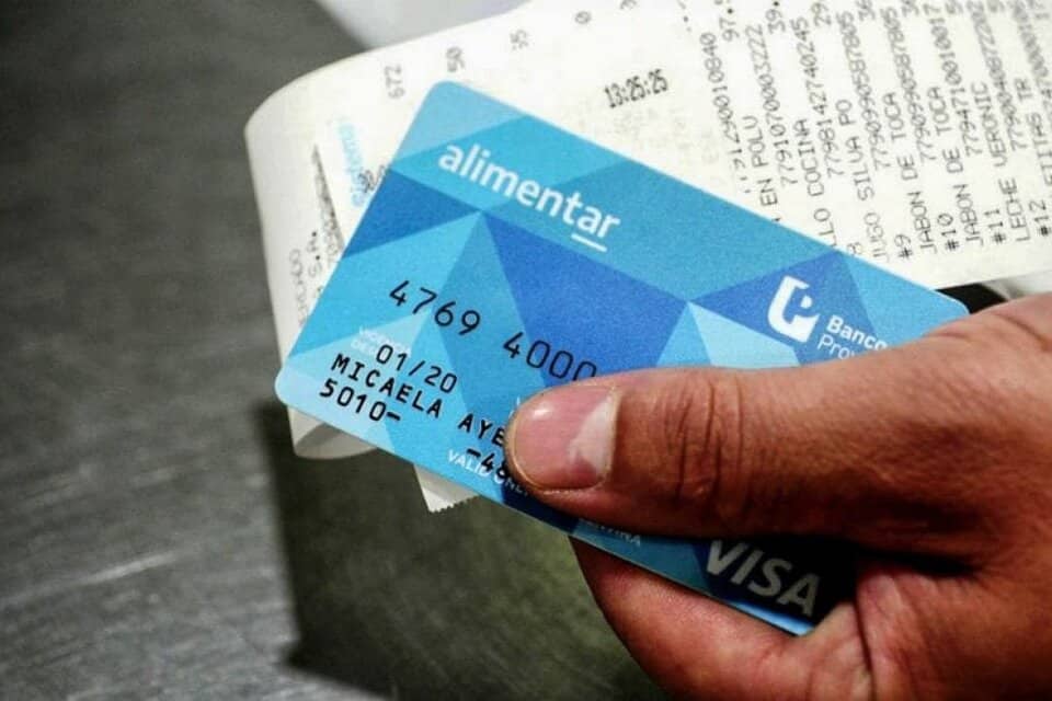 El Gobierno nacional dispuso un aumento del 50% en la Tarjeta Alimentar