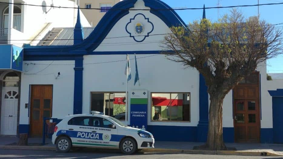 Un ladrón ganó el Quini 6 y fue a la comisaría a celebrarlo: “Muchachos, no robo más”