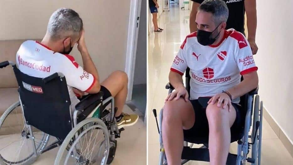 El Pollo Álvarez se mostró en silla de ruedas y deberá ser operado