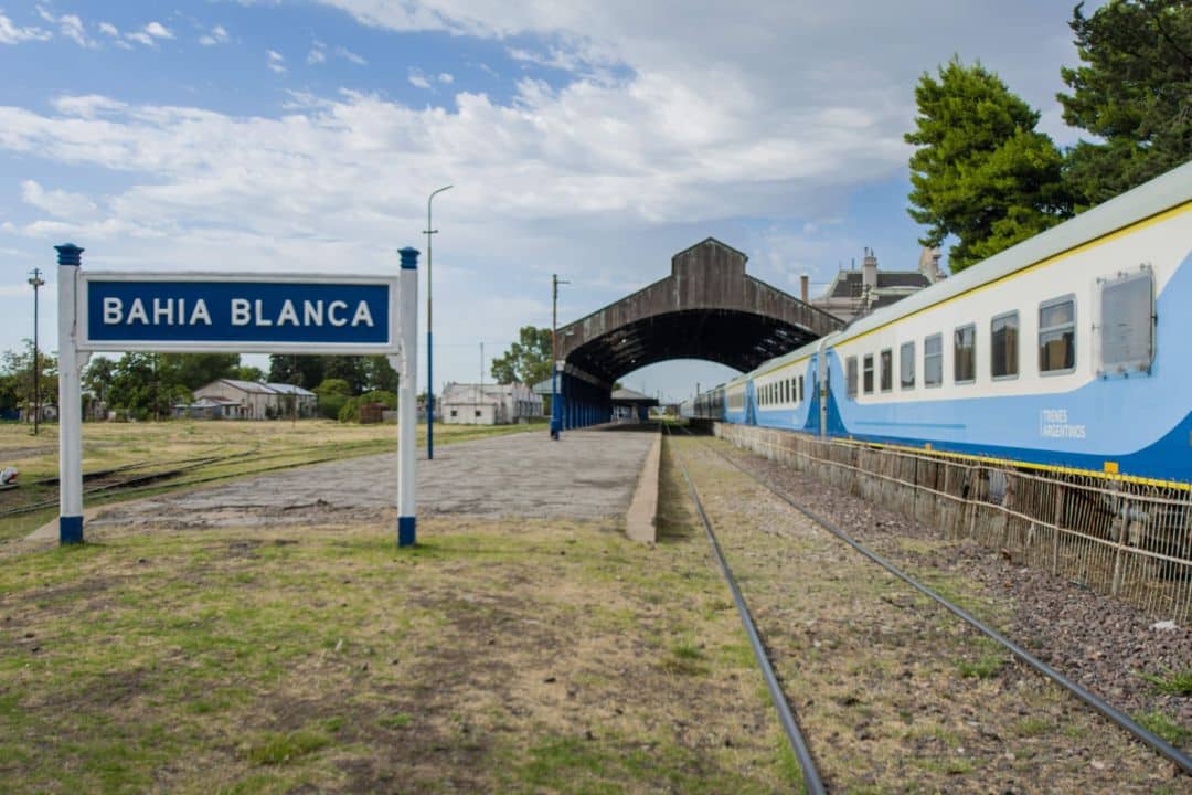 Se demora el regreso del tren a Bahía Blanca