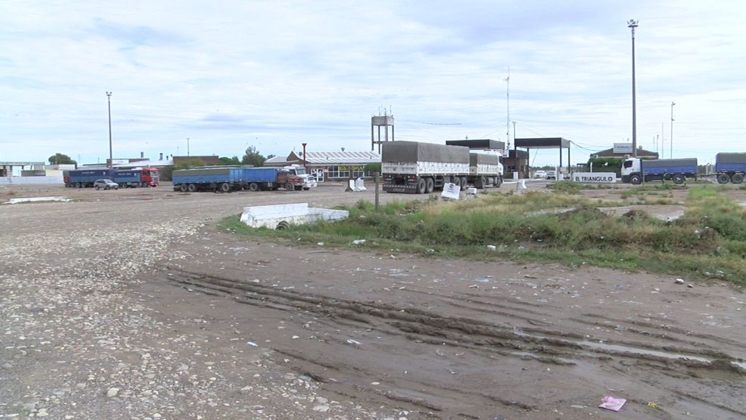 Levantan el paro de los transportistas tras un acuerdo por una nueva tarifa