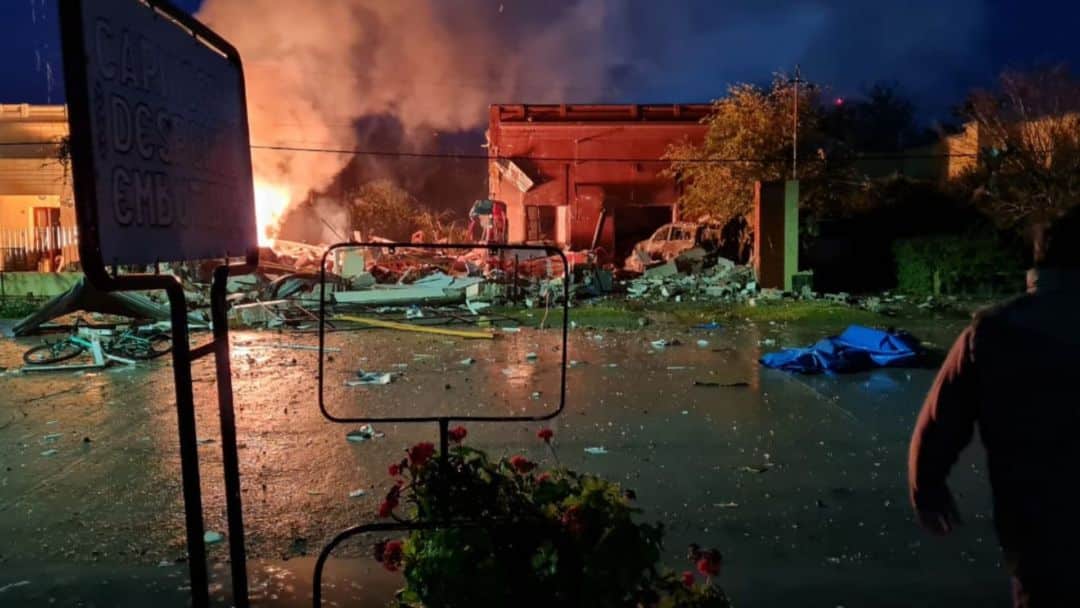 Pericias: hubo dos explosiones en la pollería de Oriente