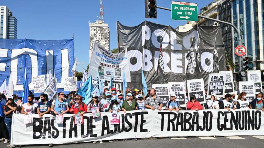 Marcha Federal Piquetera: llegan las columnas de todo el país con la Plaza de Mayo como epicentro