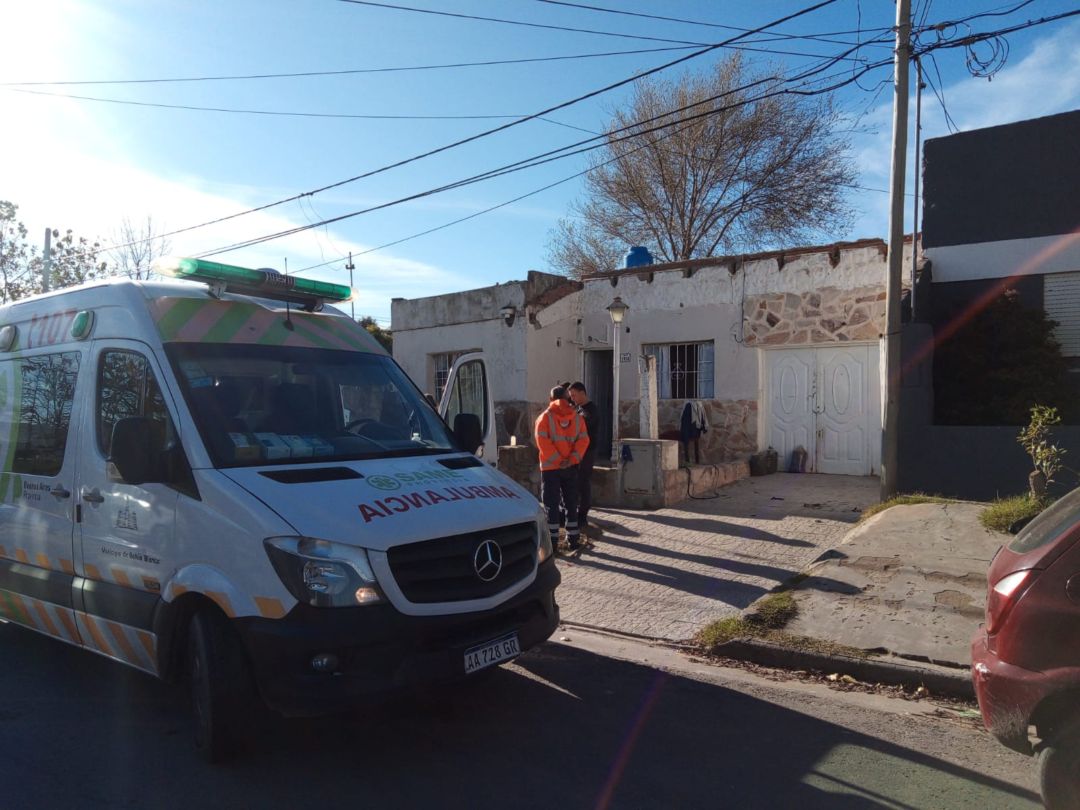 2 mujeres asistidas tras el incendio en una vivienda de Rojas al 1900