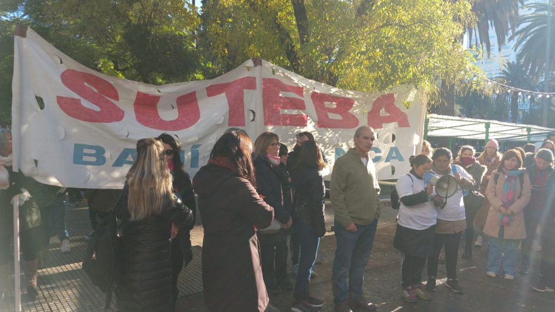 SUTEBA se movilizó en el centro de la ciudad: “Más plata para la educación”