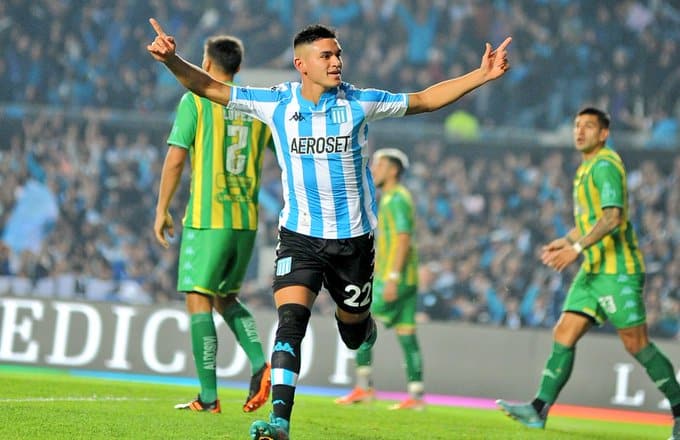 Racing se reencontró con su mejor versión, goleó 5-0 a Aldosivi y se acomodó en la Liga Profesional