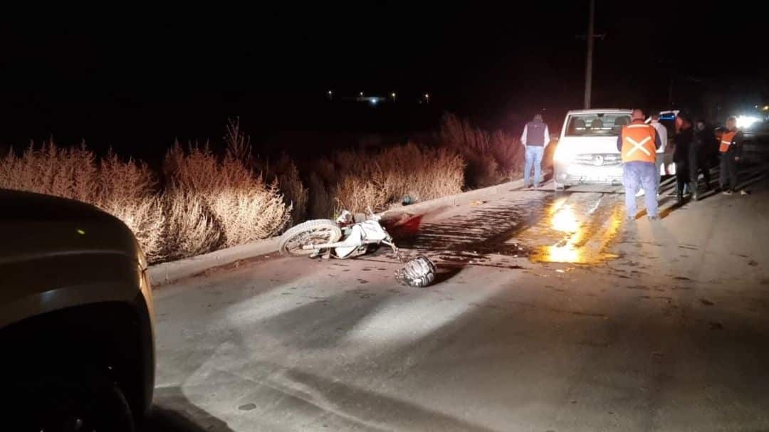Un motociclista fue hospitalizado en grave estado tras un fuerte choque