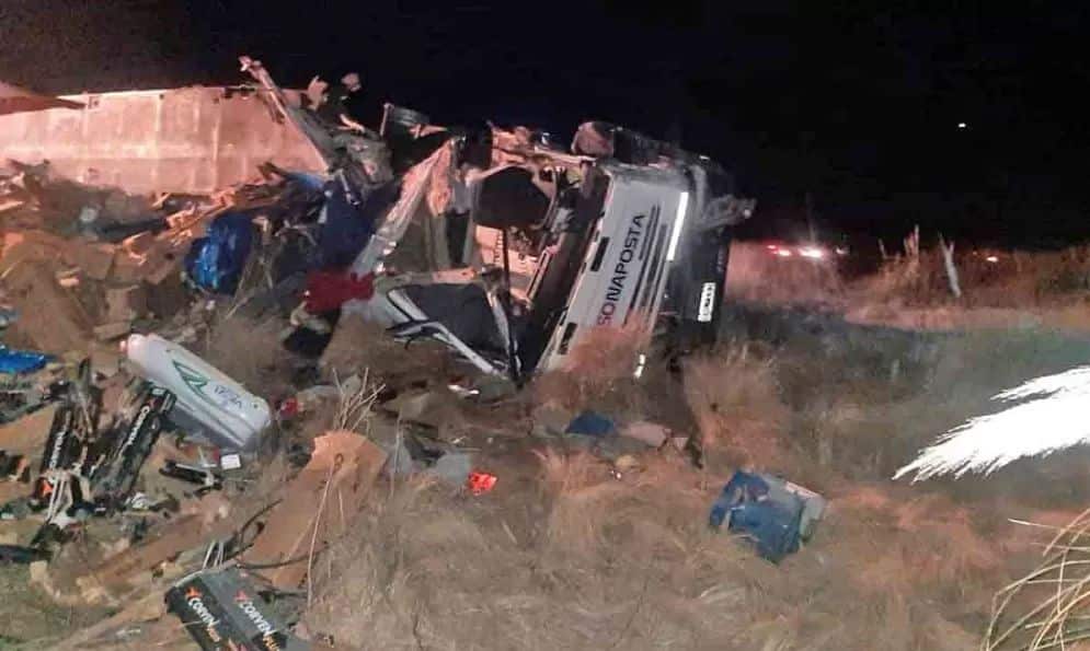 Tragedia en la ruta: un camionero murió tras un choque frontal