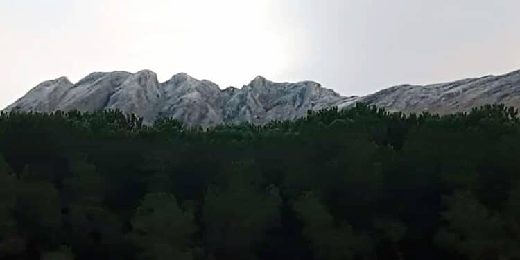 El Cerro Ventana amaneció nevado