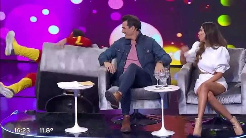 Rodrigo Vagoneta se cayó y se dio un golpazo en Bienvenidos a bordo