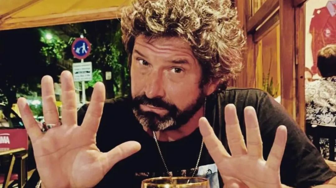 Iván Noble tomó mate en el Central Park y cientos de usuarios criticaron su “doble discurso”