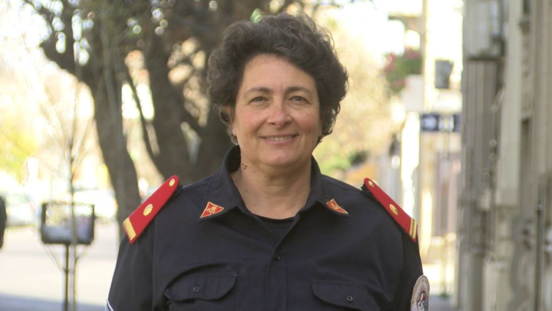 Andrea, la primera jefa del Cuartel de Bomberos Voluntarios de Cerri