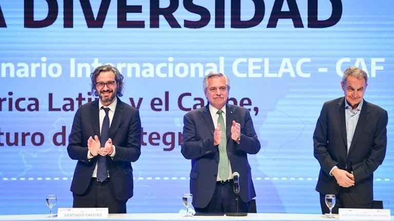 Alberto Fernández defendió a Cuba y a Venezuela en la CELAC: “Tienen que terminarse los bloqueos”