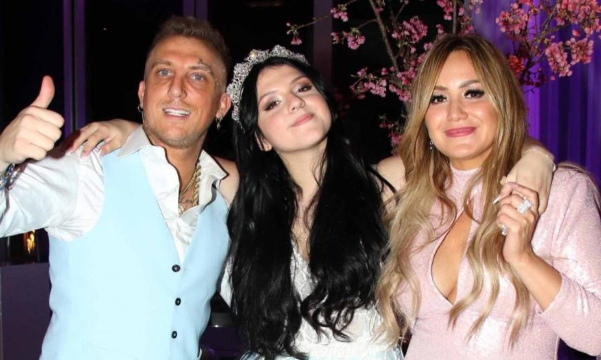 La fiesta de 15 de Sol, la hija de Karina, La Princesita, y El Polaco: todas las fotos de la celebración