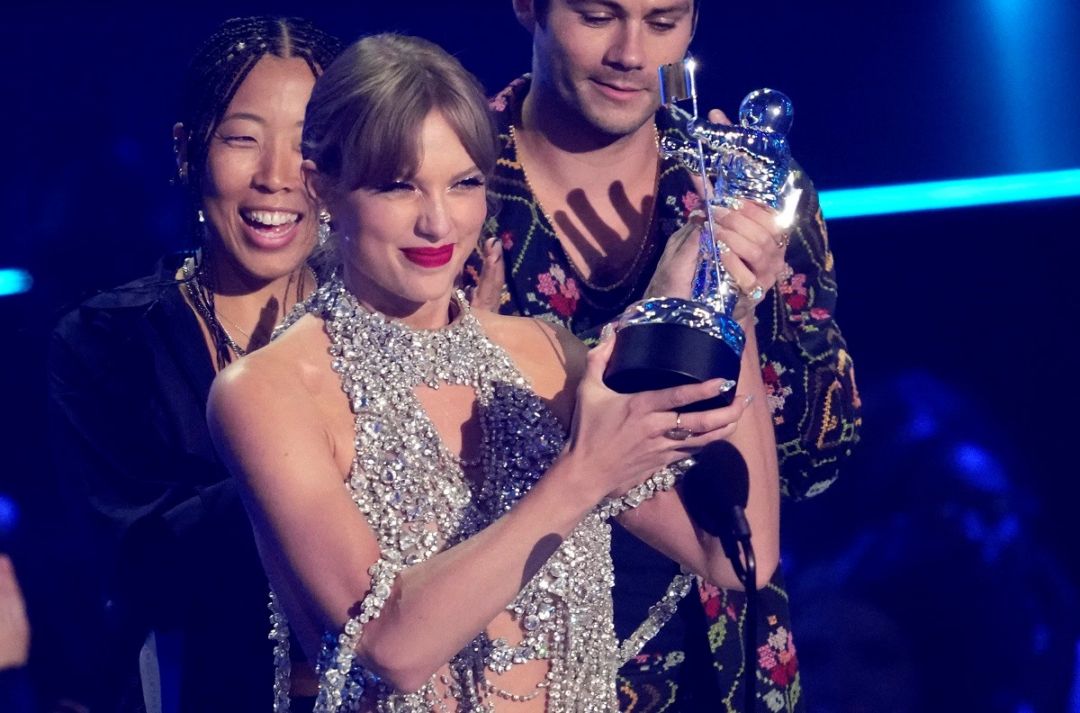 Premios MTV VMA 2022: Taylor Swift se llevó el mayor galardón de la noche en Nueva Jersey