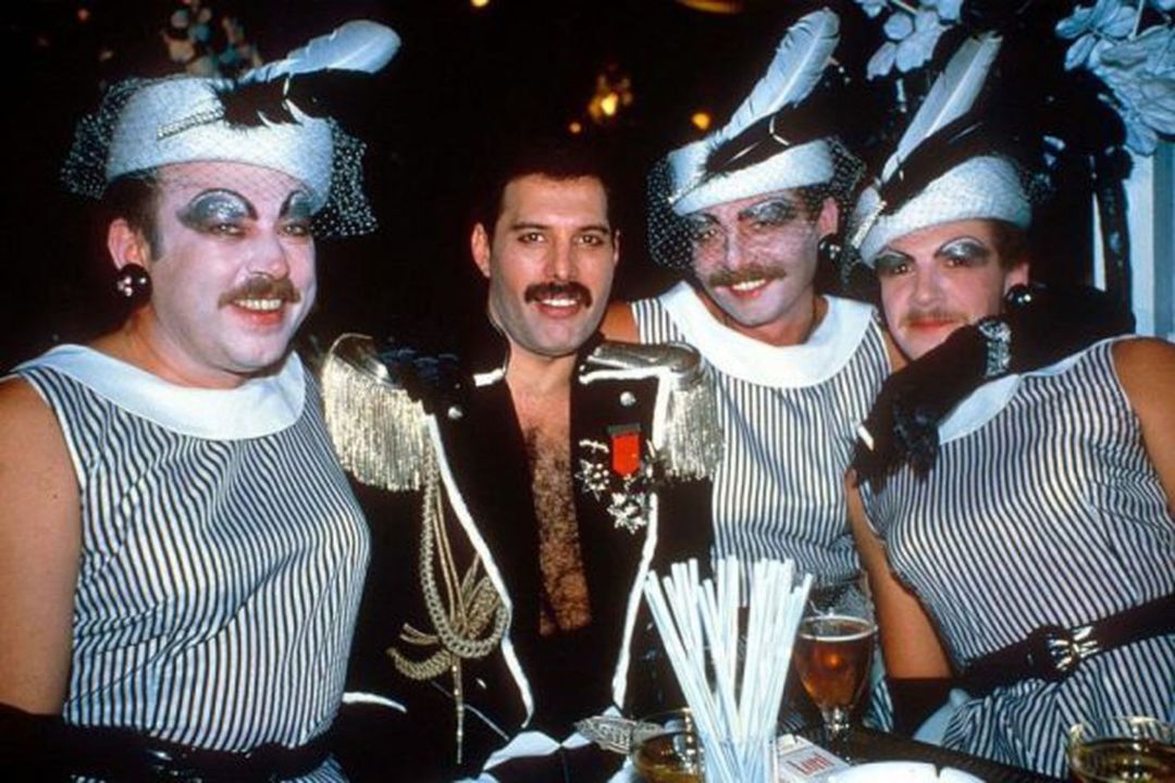 Freddie Mercury cumpliría 76 años: la historia de la extravagante fiesta que organizó para sus 39
