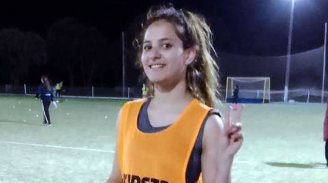 Buscan a una joven jugadora de hockey que desapareció en Mar del Plata: “La vieron subirse a un remís”