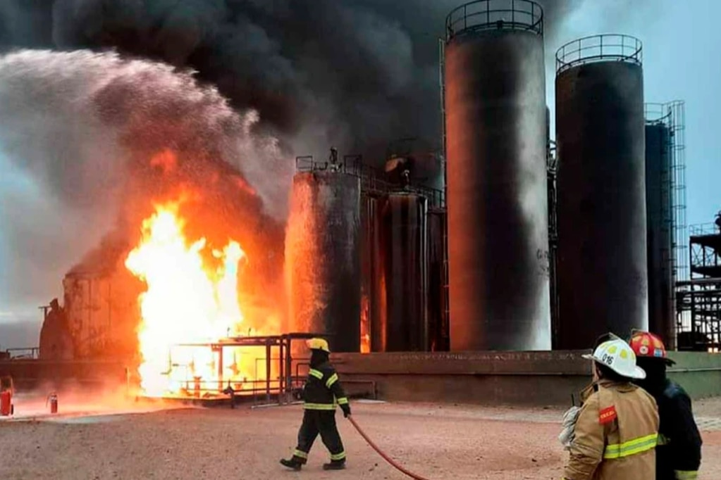Tras la explosión en Plaza Huincul, el Sindicato de Petroleros anunció un paro: “Es un desprecio a la vida”