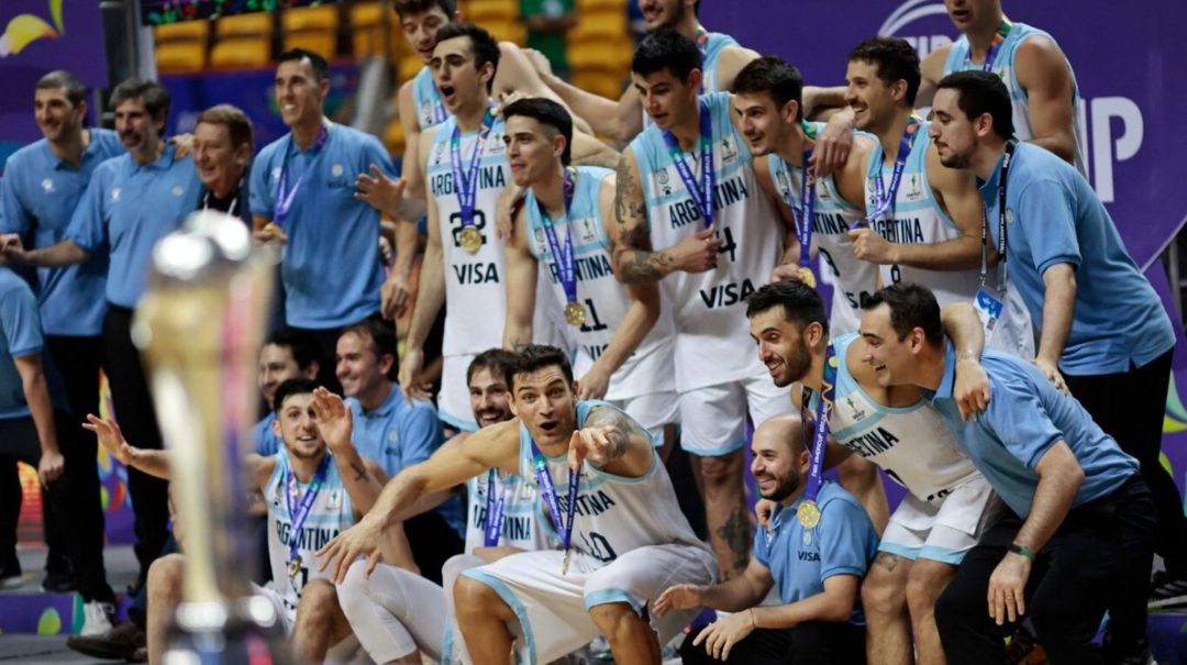 La Selección argentina de básquet venció a Brasil y se consagró campeón de la AmeriCup