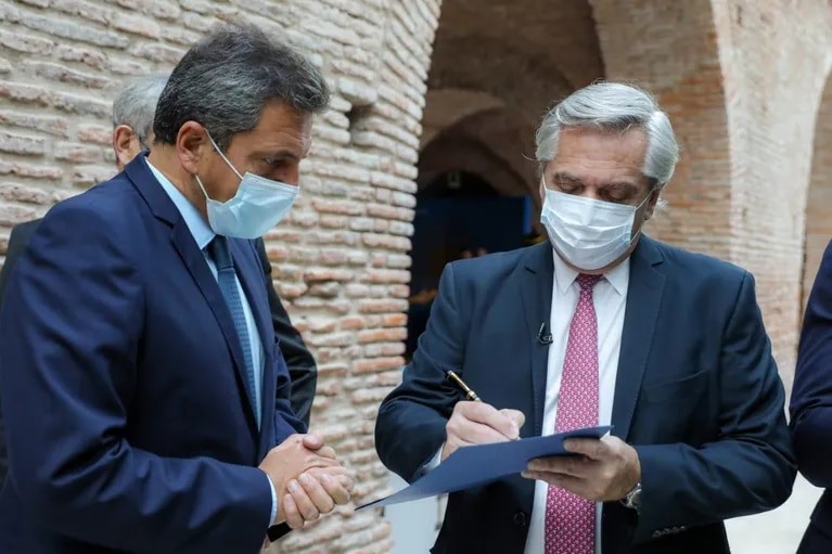 El Gobierno oficializó el nuevo piso del Impuesto a las Ganancias, que regirá desde el 1° de noviembre