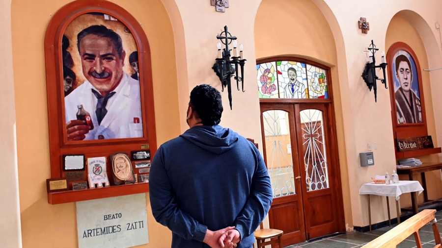 Viedma y Patagones se preparan para la canonización de Artémides Zatti